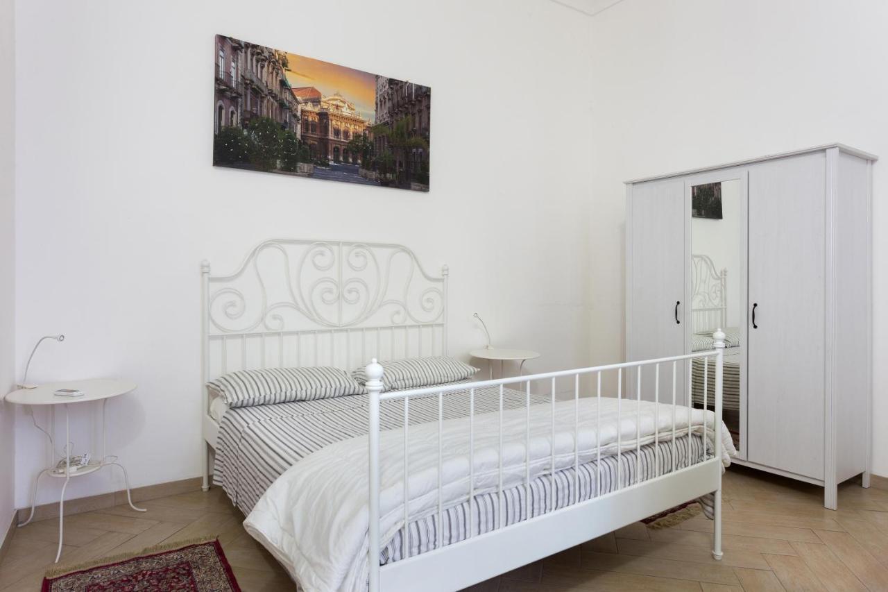 Appartamenti Francesco Catania Ngoại thất bức ảnh